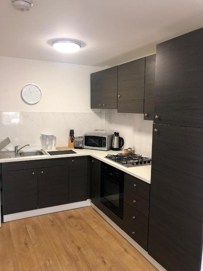 2 Bedroom Large First Floor Apartment With Free Parking Λάουμποροου Εξωτερικό φωτογραφία