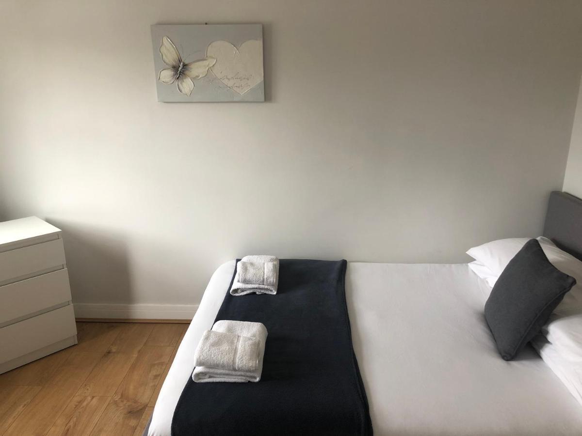 2 Bedroom Large First Floor Apartment With Free Parking Λάουμποροου Εξωτερικό φωτογραφία